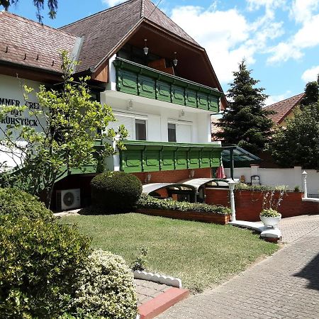 St.Hubertus Vendèglő&Panzió Hévíz Esterno foto